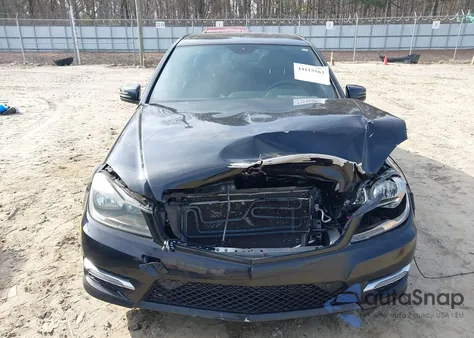 2014 Mercedes-Benz C-Class C 250 Sport из США, поврежденный, VIN WDDGF4HBXER309915